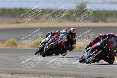 media/Oct-08-2022-SoCal Trackdays (Sat) [[1fc3beec89]]/Turn 14 (1050am)/